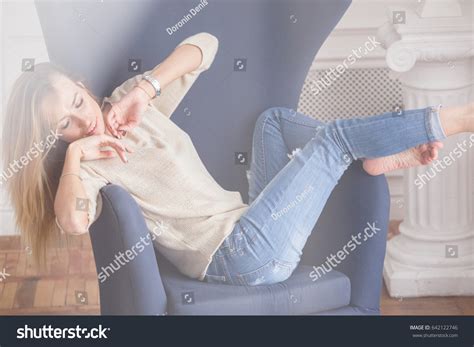 Beautiful Sexy Girl Blonde Jeans Posing Stock Photo 642122746 Shutterstock