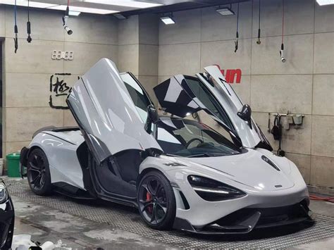 Mclaren 720s Convert 765lt Half Dry Carbon Bodykit