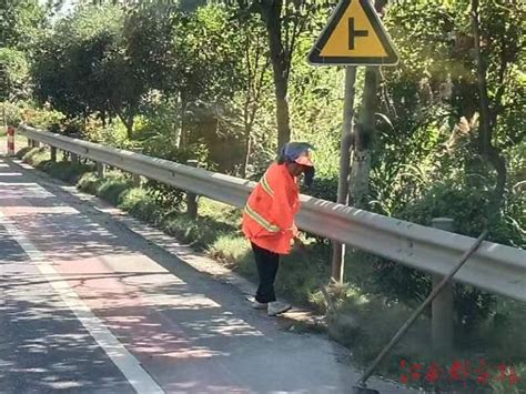 致敬！高温炙烤下坚守的公路人 江南都市网