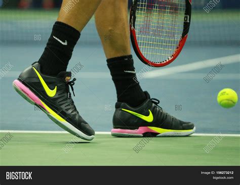 NEW YORK - SEPTEMBER 5, 2016: Professional tennis player Grigor ...