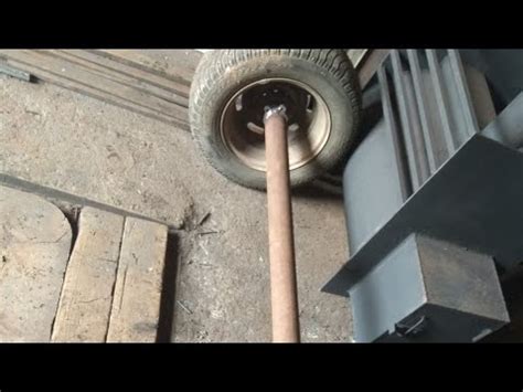 Прицеп для легкового автомобиля своими руками ч1. Ось для прицепа ...