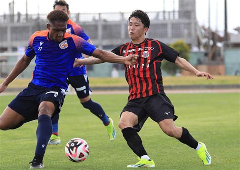 札幌の18歳ルーキーmf原康介が〝プロデビュー〟 J2長崎との練習試合に主力組で出場 道新スポーツ Doshin Sports