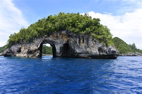 Wayag Island Exploring The Heart Of Raja Ampat Indonesia Expat