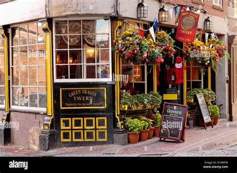 Green Dragon Tavern Boston Hi Res Stock Photography And Images Alamy