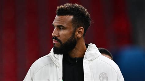 Eric Maxim Choupo Moting beim FC Bayern von Mathys Tel überholt Steht