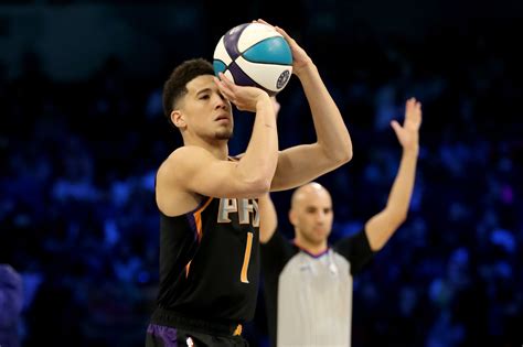 Examining Devin Bookers Shooting As He Returns To The 3 Point Contest