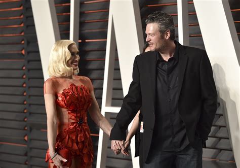 Gwen Stefani Blake Shelton Perform Their Duet On The Voice Time