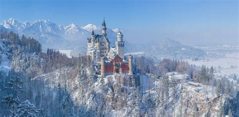 Solve Neuschwanstein Castle Germany Jigsaw Puzzle Online With 98 Pieces