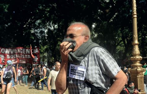 Testimonio De Una Policía Herida Durante Los Incidentes Del Congreso