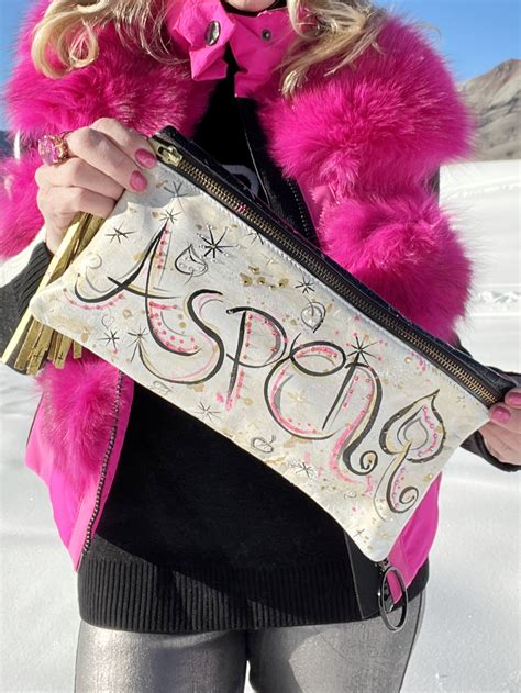 Aprés-Ski Fashion Essentials - Marla Meridith