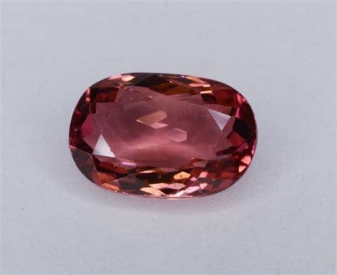 Купить турмалин розовый, розовый, ограненный камень, № 18074