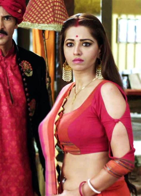Hindi Tv Actress T Ridheema Tiwari Hot Saree Hd Caps Starcelebblog