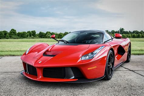 Ferrari Laferrari Specs And Photos 2013 2014 2015 Autoevolution