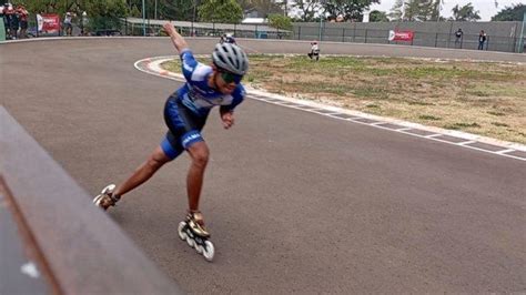 Atlet Pati Yanuar Tri Pamungkas Raih Medali Perak Cabor Sepatu Roda Di