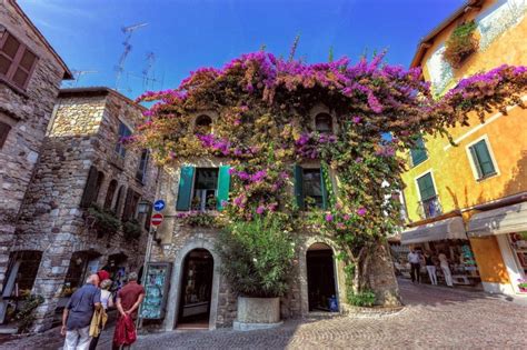 Sirmione: An Essential Lake Garda Experience - Finding the Universe