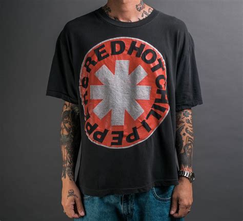 Vintage Red Hot Chili Peppers T Shirt