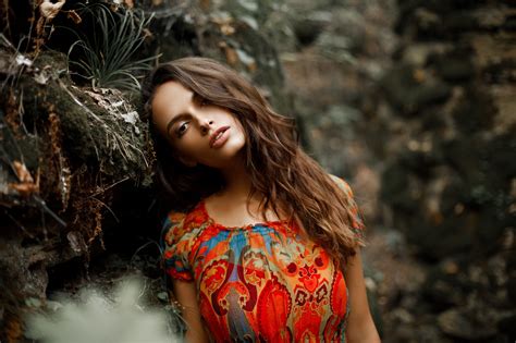 Long Hair Girl Brunette Woman Model Wallpaper Coolwallpapers Me