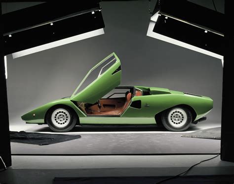 Lamborghini Countach Specs, Price, Photos & Review by duPont Registry