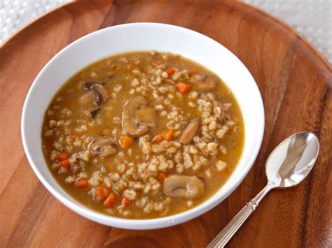 vegetarian mushroom barley soup recipe