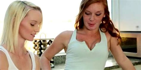 Hot College Girls Sammie And Alex Goes Pussy Tribbing Alex Tanner