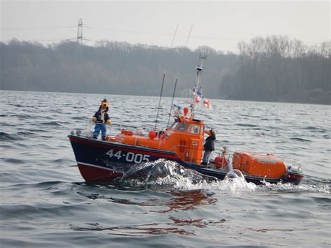 44ft Motor Lifeboats Waveney Class Lifeboat Flickr