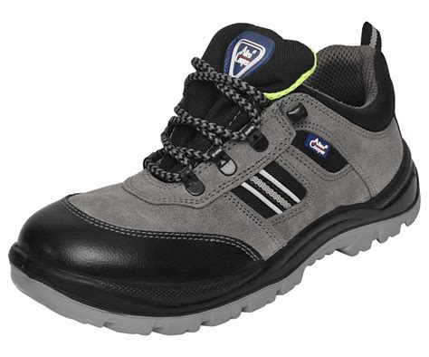 10 Best Safety Shoes in India - Price & Review 2024 - Jaxtr