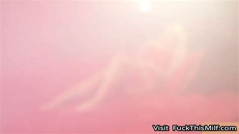 Big Tits Big Ass Blonde MILF With Squirting Pussy Gets Fucked With Cock