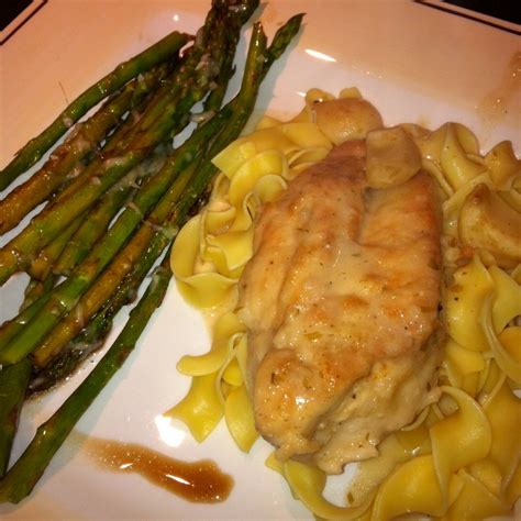 Garlic Chicken in a White Wine Sour Cream Sauce