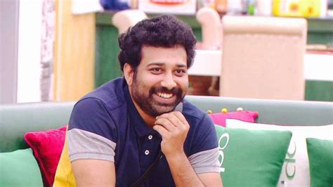 Bigg Boss Telugu Siva Balaji Lifts The Trophy Adarsh Becomes Runner