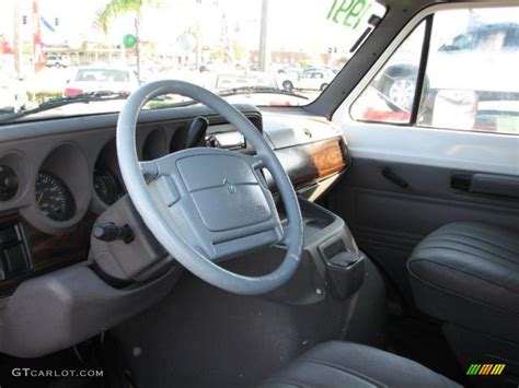 1997 Dodge Ram Van 2500 Cargo Interior Color Photos | GTCarLot.com