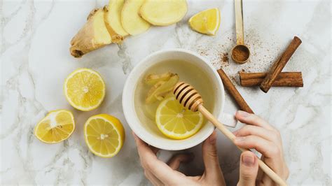 Wasser Mit Zitrone Darum Solltest Du Es Im Sommer Trinken Wmn