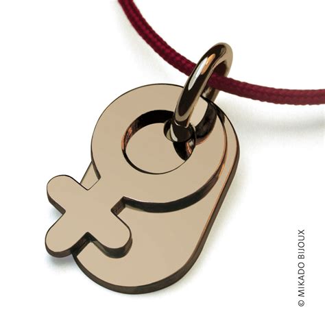 Pendentif Sex Symbol Girl Mikado En Or Jaune X Mm M Dailles