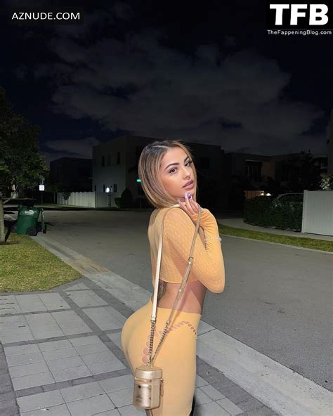 Malu Trevejo Sexy Poses Showing Off Her Hot Bikini Body In A Social