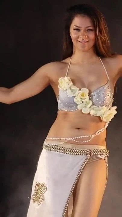 Sexy Hot Dance Nipples Nipples Porn Feat Ariella Ferrera XHamster