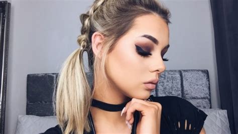 SMOKEY EYE AND NUDE LIP FlawlessEnd