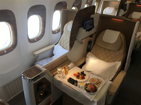 Video Review Emirates New Business Class For Boeing 777 Aeronews