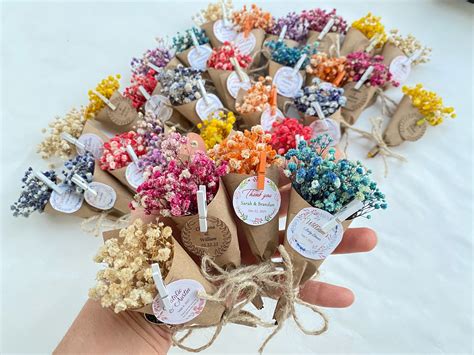 How To Make Mini Dried Flower Bouquet At Shirleysodell Blog