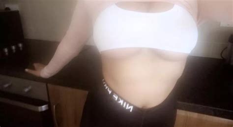 Red arrow if you wanna fuck ðŸ nudes underboob NUDE PICS ORG