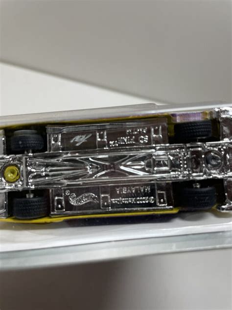 CHASE W Initials Hot Wheels Larry S Garage SO FINE 15 20 Yellow Chase EBay