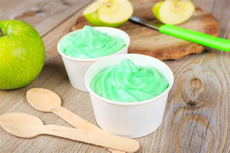 Frozen Creamy Ice Yoghurt With Fresh Green Apples Stock Photo