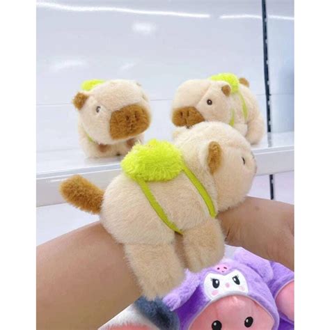 Vòng tay chuột lang capybara gấu bông đập tay siêu hot quẫy đuôi vui nhộn phụ kiện treo xe