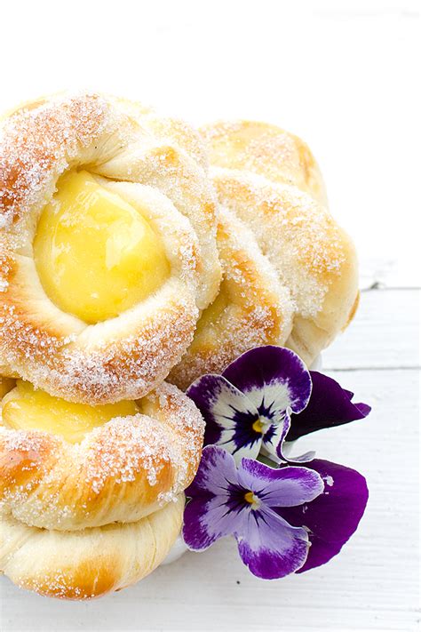 made by Helle: Bullar med vaniljkräm