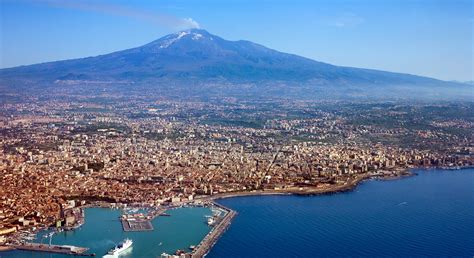 volotea  abruzzo  la nuova rotta pescara catania