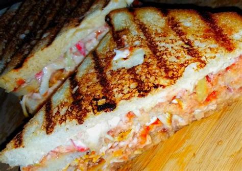 How to Prepare Ultimate Coleslaw sandwiches | Soul Food Near Me