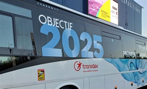 Le premier autocar rétrofité hydrogène à combustion par Transdev et EHM