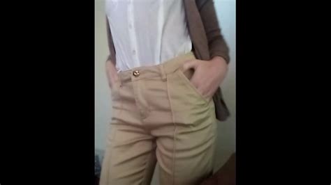 HOT BABE UNDRESSES Part