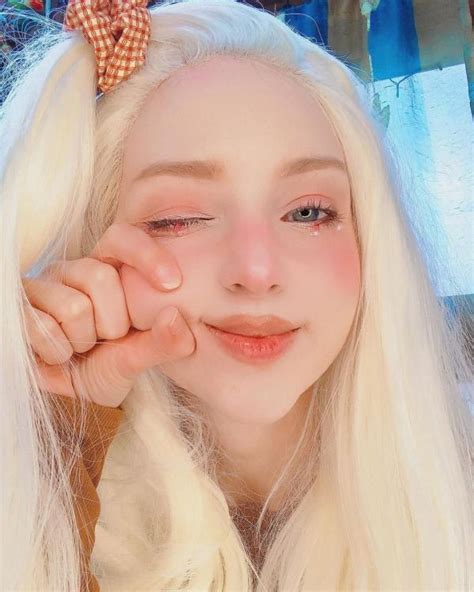 Long Straight Blonde Synthetic Lace Front Wig All Synthetic Wigs EvaHair