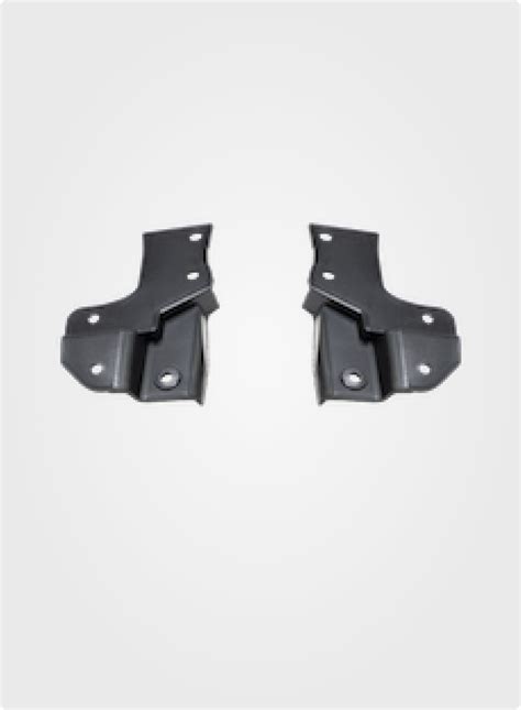 Mach 1 Fender Liner Bracket Triple Seven