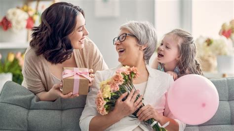 Festa Della Mamma In Arrivo Stupiscila Con Un Dolce