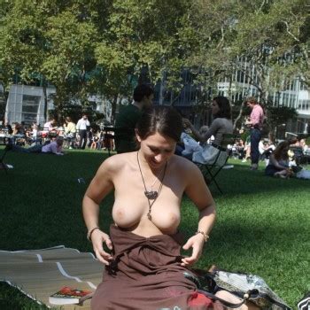 Nude New York Gals In The Park Phun Org Forum